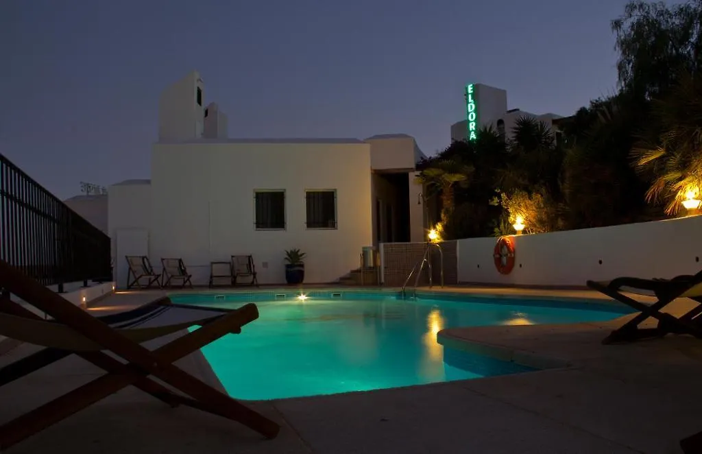 Hostal El Dorado San Jose  Guest house